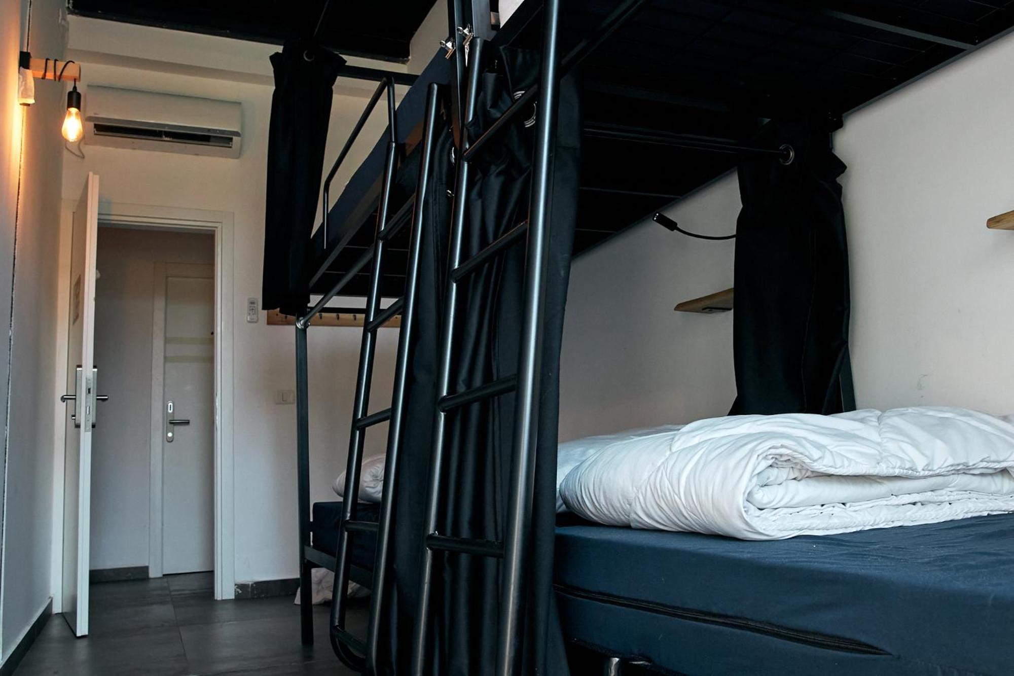 Jungle Jaffa Hostel Age 18 To 45 Tel-Aviv Extérieur photo
